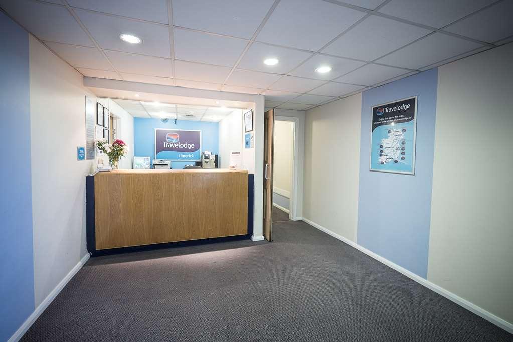 Travelodge Лімерик Інтер'єр фото