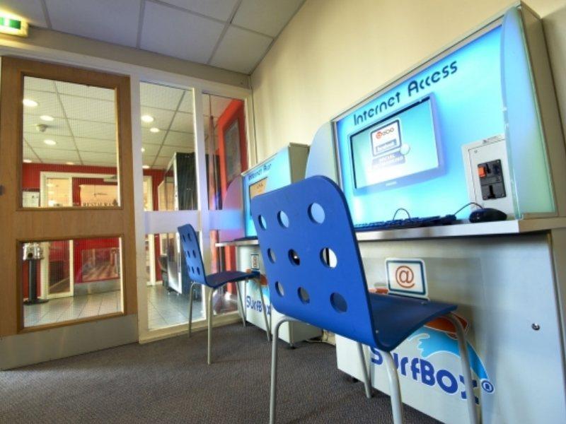 Travelodge Лімерик Екстер'єр фото